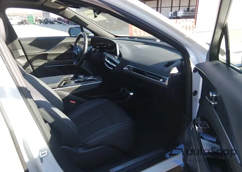 2024 Cadillac Lyriq Sport W/1Sj z USA, uszkodzony, nr VIN 1GYKPVRL7RZ121464